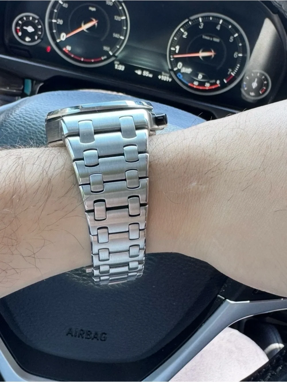 Men’s Luxury Stainless Steel Chronograph Wristwatch - Silver Dial